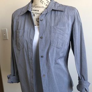 Banana Republic button down shirt Size Medium